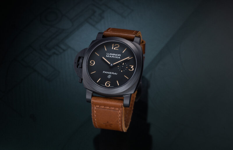 Panerai x Revolution Luminor Marina Carbotech&trade; &ldquo;Destro&rdquo; PAM01708